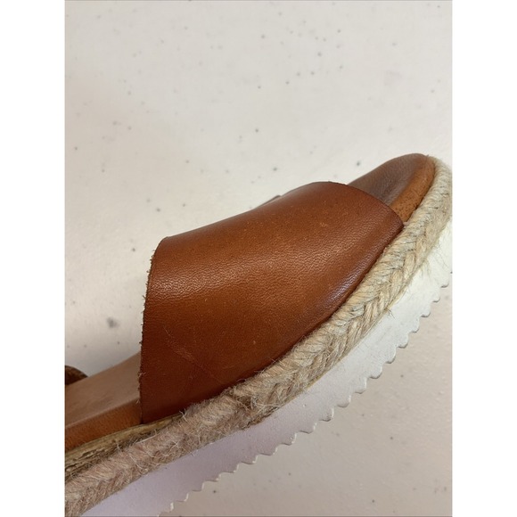 Bertuchi made in Spain Leather Sandals 8 US 39 EUR Womens Brown Buckle - Picture 12 of 13